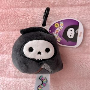 Otto Clip Squishmallow